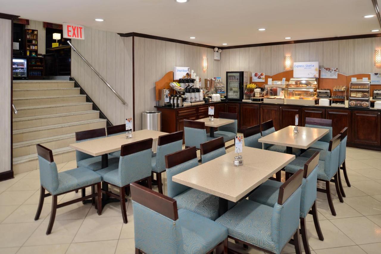 Holiday Inn Express Kennedy Airport, An Ihg Hotel New York Ngoại thất bức ảnh