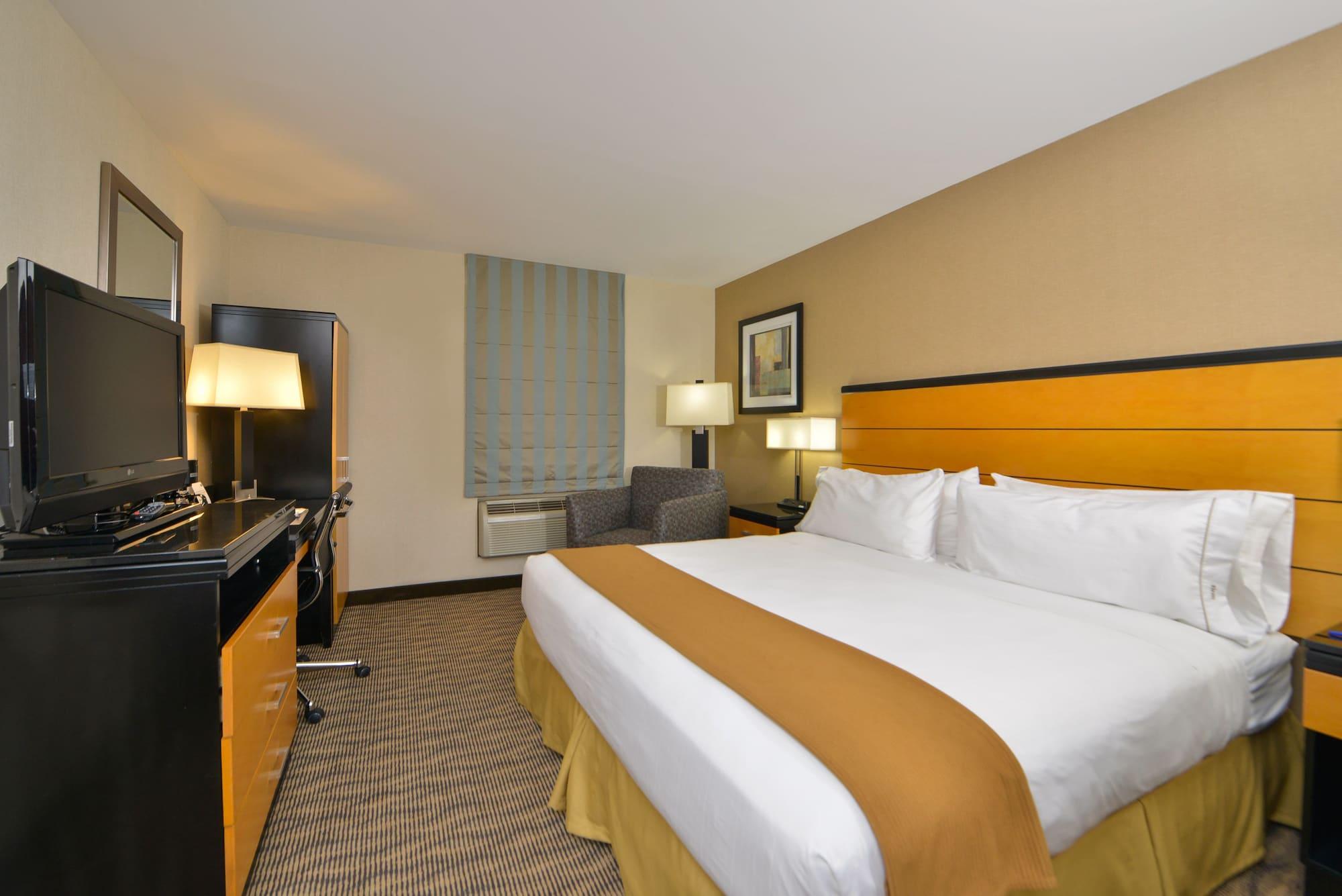 Holiday Inn Express Kennedy Airport, An Ihg Hotel New York Ngoại thất bức ảnh