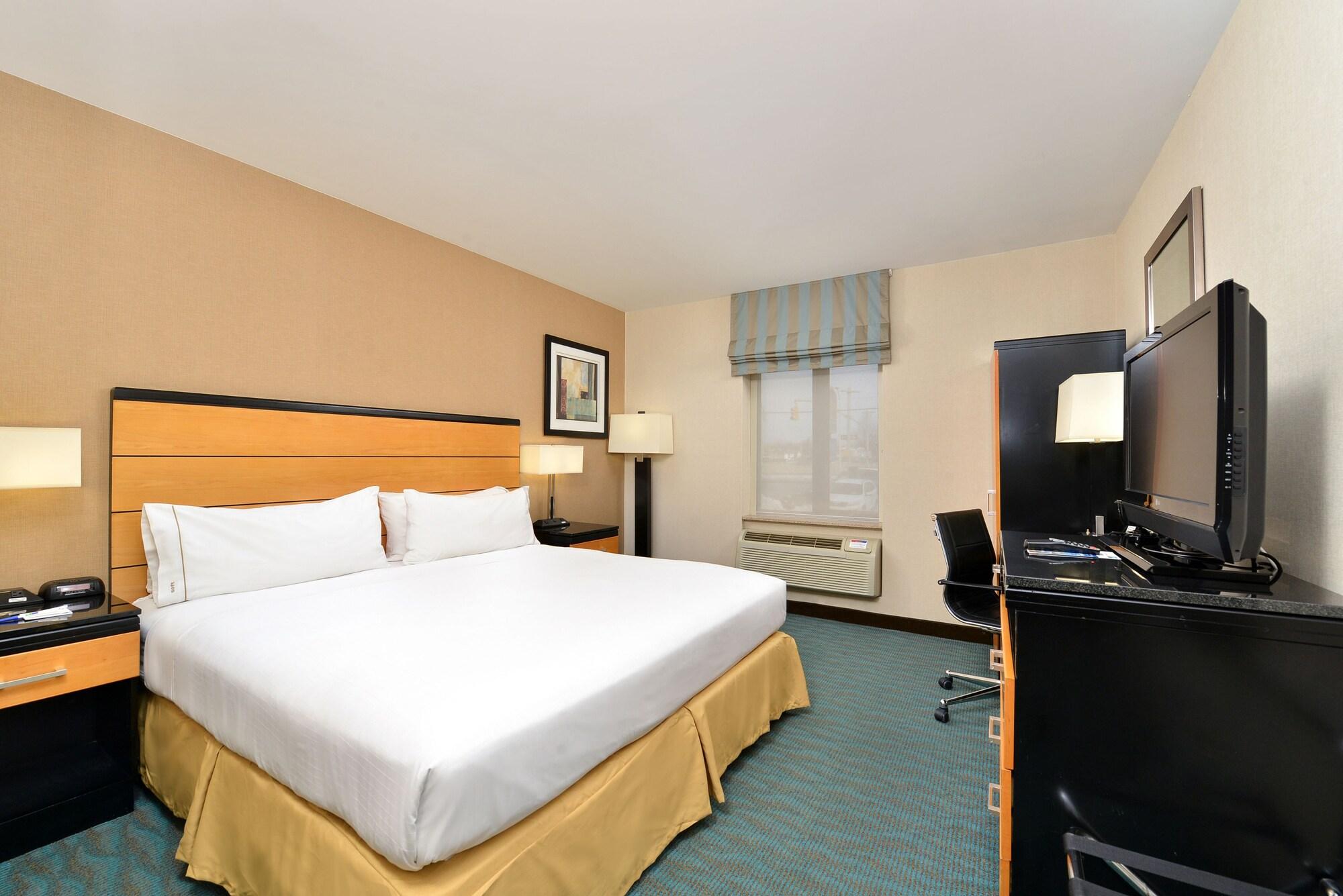 Holiday Inn Express Kennedy Airport, An Ihg Hotel New York Ngoại thất bức ảnh