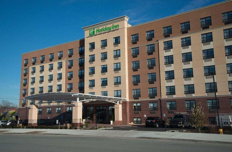 Holiday Inn Express Kennedy Airport, An Ihg Hotel New York Ngoại thất bức ảnh