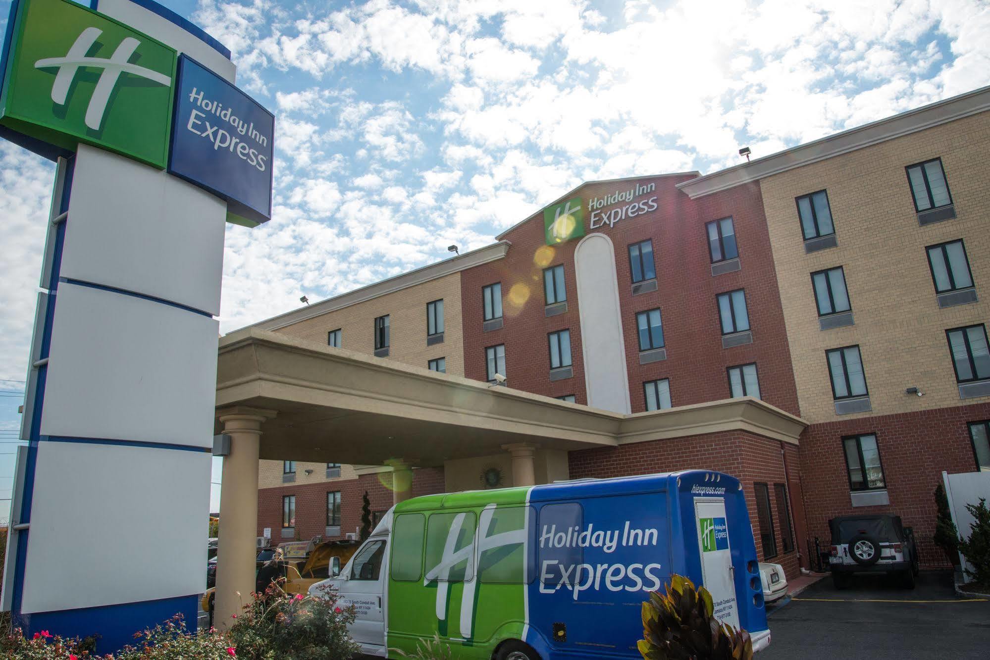 Holiday Inn Express Kennedy Airport, An Ihg Hotel New York Ngoại thất bức ảnh