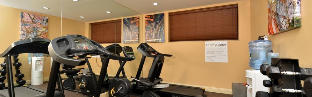 Holiday Inn Express Kennedy Airport, An Ihg Hotel New York Ngoại thất bức ảnh