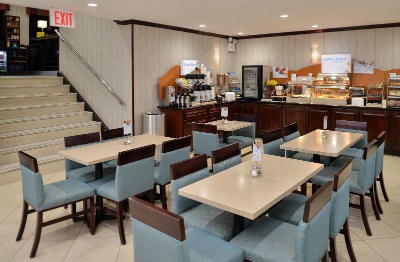 Holiday Inn Express Kennedy Airport, An Ihg Hotel New York Ngoại thất bức ảnh