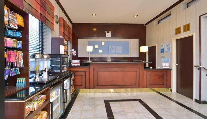 Holiday Inn Express Kennedy Airport, An Ihg Hotel New York Ngoại thất bức ảnh